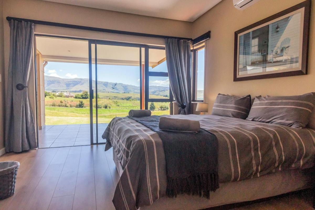 Serenity, Cathkin Estates By Euphoric Leisure Winterton Buitenkant foto