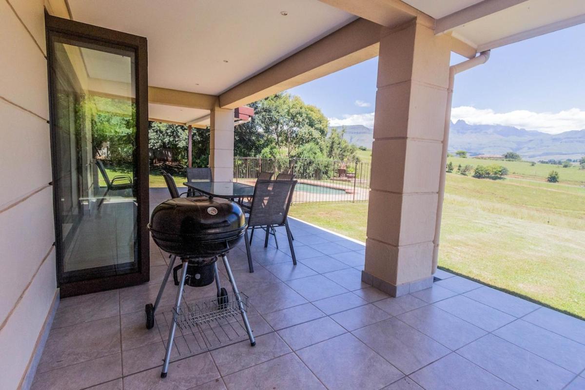 Serenity, Cathkin Estates By Euphoric Leisure Winterton Buitenkant foto