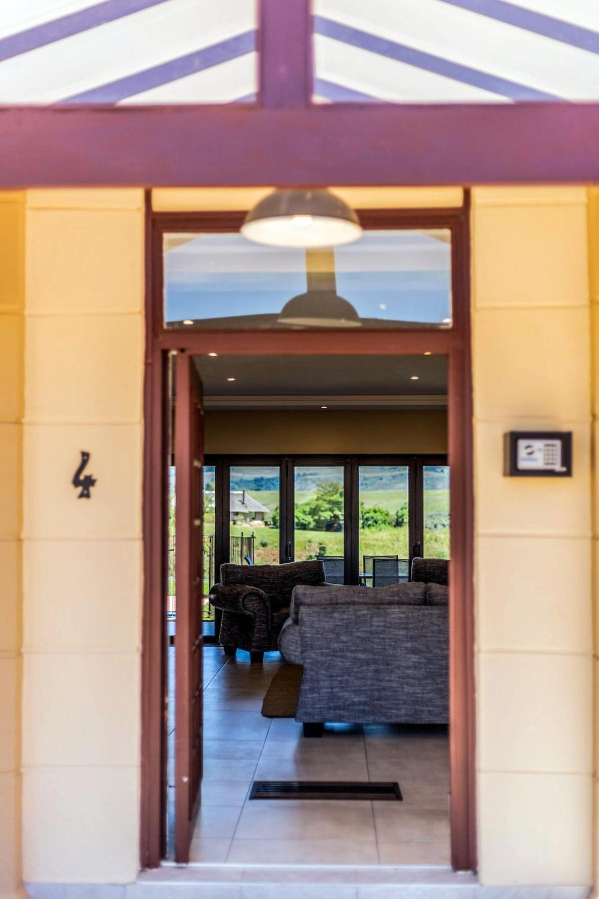Serenity, Cathkin Estates By Euphoric Leisure Winterton Buitenkant foto